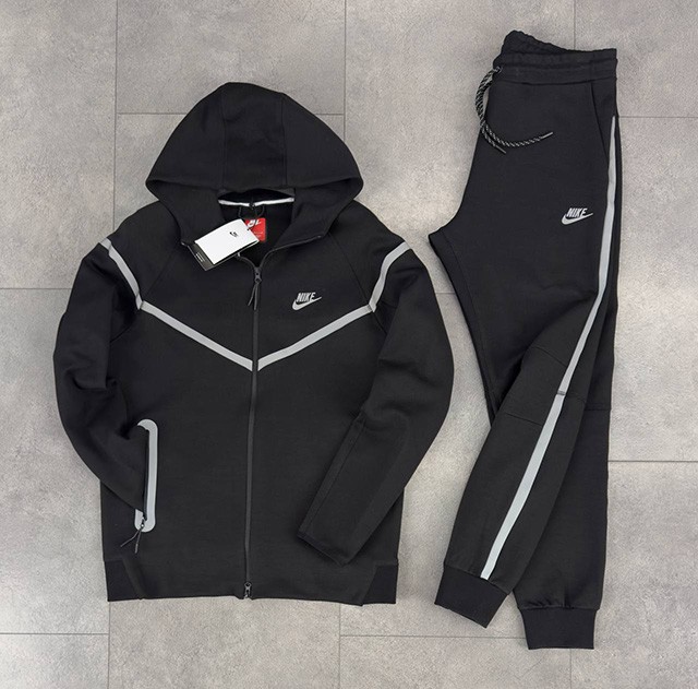 ست سویشرت شلوار NIKE TECH 2025 REFLECTIVE رنگ مشکی سایز XL